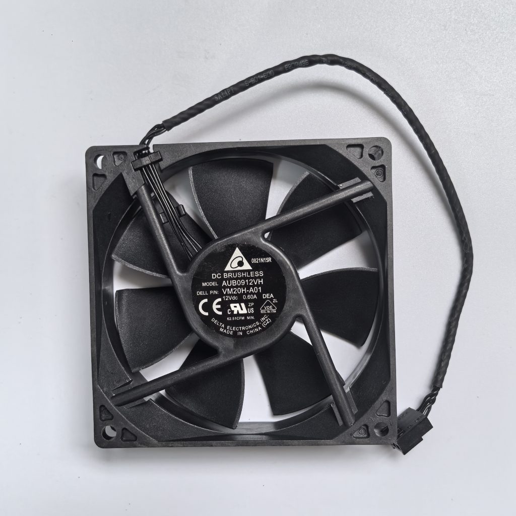 台达9025 12v 0.6a 黑